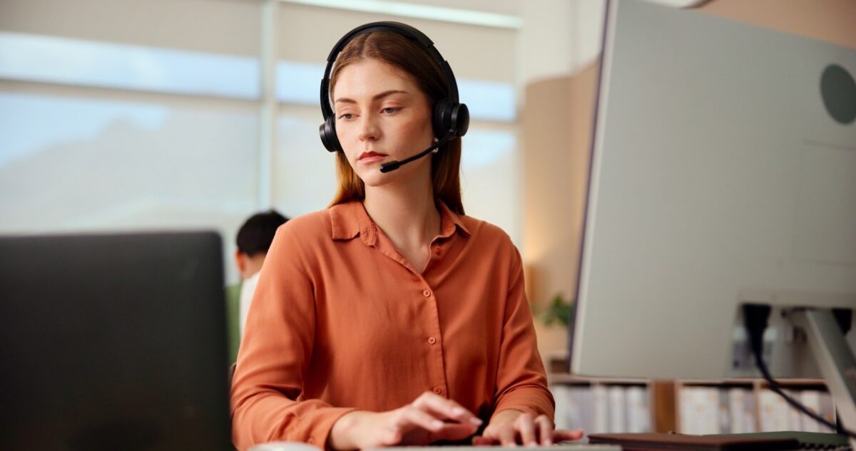 Contact center analytics team reviewing objection intelligence, sentiment trends, and topic detection insights across agent performance in ChorusCX conversational analytics dashboard